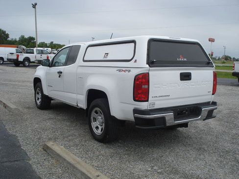 Used 2021 Chevrolet Colorado W/T w/ WT Convenience Package AWD/4WD image 6
