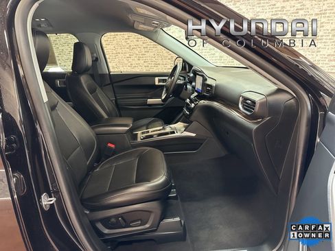 Used 2024 Ford Explorer Limited image 11