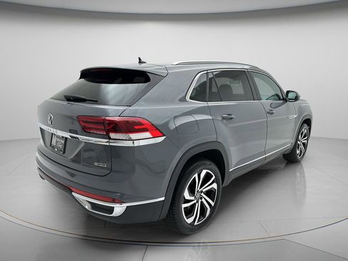 Used 2022 Volkswagen Atlas Cross Sport SEL AWD/4WD image 6