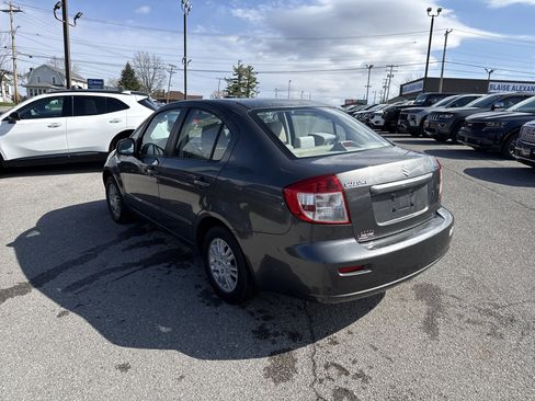 Used 2012 Suzuki SX4 LE image 5