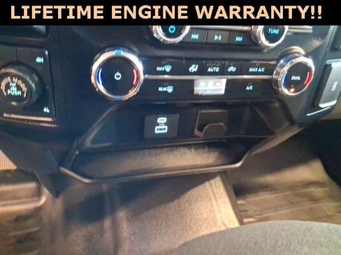 Used 2024 Ford F150 XLT image 17