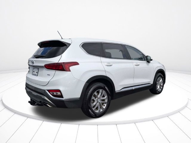 Used 2020 Hyundai Santa Fe SE AWD/4WD image 3