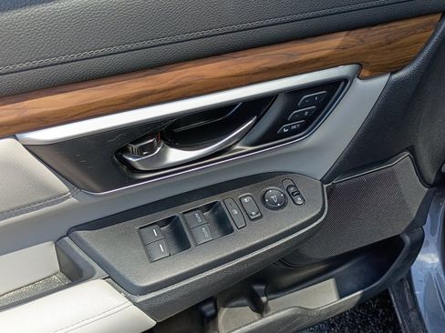 Used 2022 Honda CR-V EX-L image 16