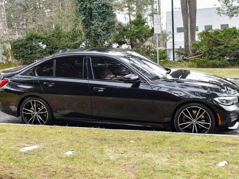 Used 2021 BMW 330i w/ M Sport Package image 10