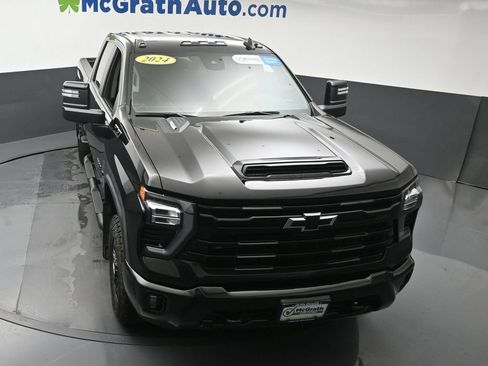 Used 2024 Chevrolet Silverado 3500 LT w/ Midnight Edition AWD/4WD image 27