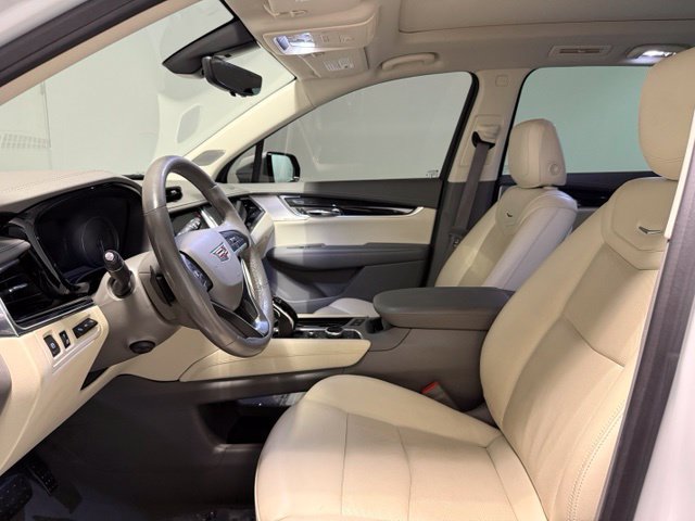 Used 2021 Cadillac XT6 Premium Luxury AWD/4WD image 15