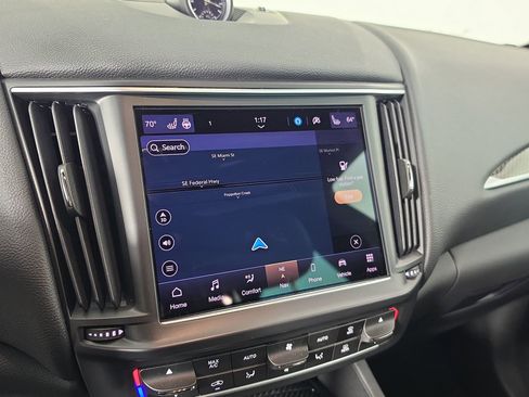 Used 2022 Maserati Levante Modena AWD/4WD image 26