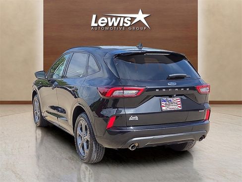 Used 2023 Ford Escape ST-Line image 4