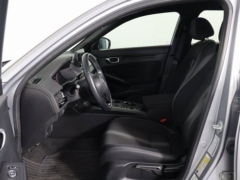 Used 2023 Honda Civic Sport image 7