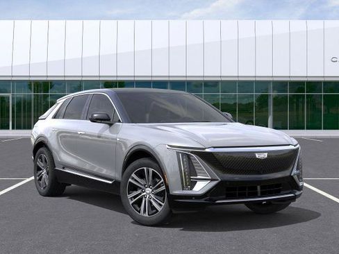 New 2026 Cadillac Lyriq Luxury image 7