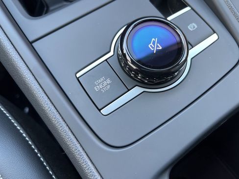 New 2026 Volkswagen Tiguan SE R-Line image 37