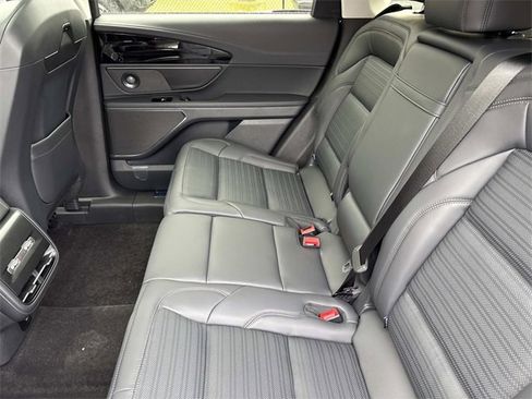 New 2026 Lincoln Nautilus Reserve w/ Jet Appearance Package image 18