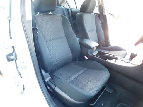 Used 2012 MAZDA MAZDA3 i Touring image 15