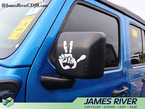 Used 2023 Jeep Wrangler Unlimited Rubicon 4xe AWD/4WD image 10