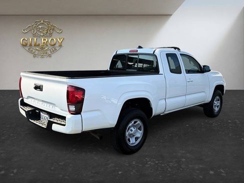 Used 2018 Toyota Tacoma SR w/ SR Convenience Package RWD image 14