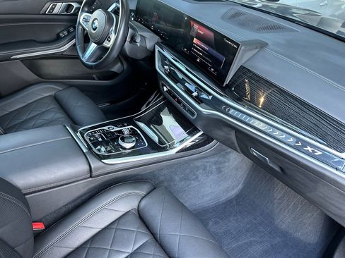 Used 2023 BMW X7 xDrive40i w/ Executive Package AWD/4WD image 15