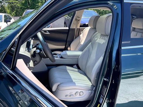 Used 2021 Genesis GV80 3.5T w/ Advanced Package 06 AWD/4WD image 8