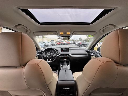 Used 2019 MAZDA CX-9 Touring w/ Touring Premium Package image 24