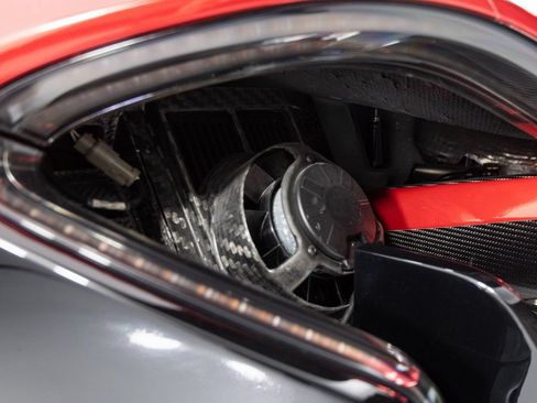 Used 2015 McLaren P1 RWD image 96