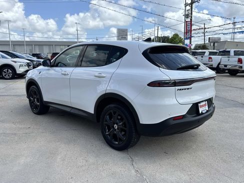 Used 2024 Dodge Hornet GT w/ GT Blacktop Package AWD/4WD image 5