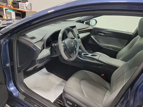 Used 2019 Toyota Avalon Limited w/ Advanced Safety Package FWD image 32