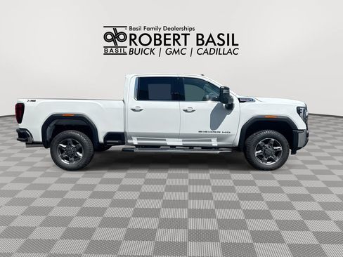 New 2026 GMC Sierra 3500 SLE w/ SLE Value Package AWD/4WD image 9