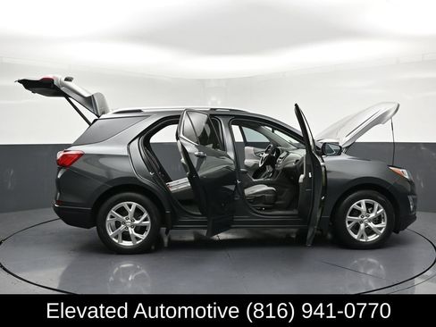 Used 2018 Chevrolet Equinox Premier image 33