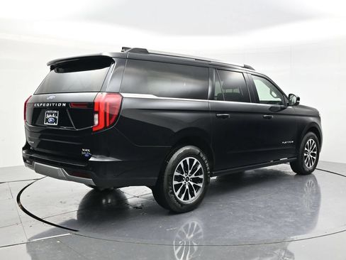 Used 2025 Ford Expedition Max Platinum AWD/4WD image 5