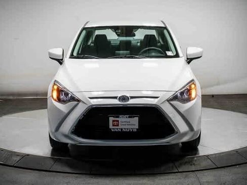 Certified 2018 Toyota Yaris iA image 8