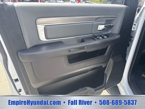 Used 2024 RAM 1500 Classic SLT AWD/4WD image 17