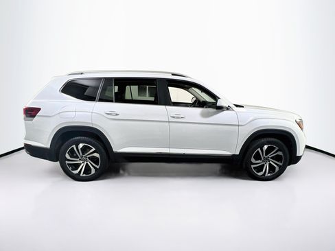 Used 2023 Volkswagen Atlas SEL AWD/4WD image 4