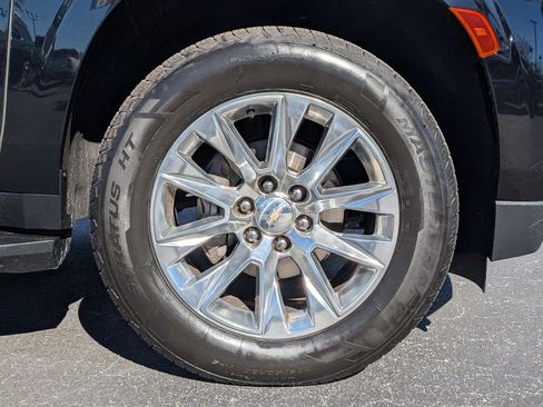 Used 2024 Chevrolet Tahoe Premier AWD/4WD image 11