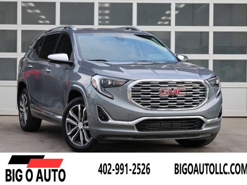 Used 2020 GMC Terrain Denali w/ Denali Premium Package image 1