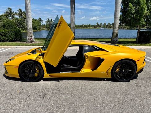Used 2013 Lamborghini Aventador LP 700-4 AWD/4WD image 11