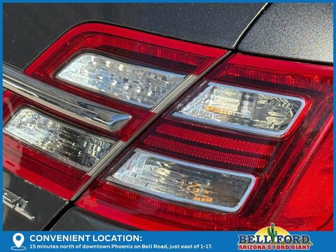 Used 2018 Ford Taurus SEL w/ Equipment Group 201A FWD image 12