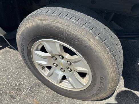 Used 2018 Chevrolet Silverado 1500 LT RWD image 24