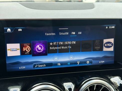 Used 2025 Mercedes-Benz GLA 250 4MATIC image 23