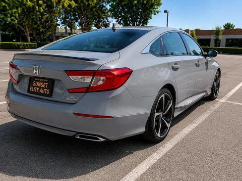 Used 2022 Honda Accord Sport image 9