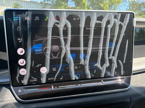 New 2026 Volkswagen Tiguan SE R-Line AWD/4WD image 16