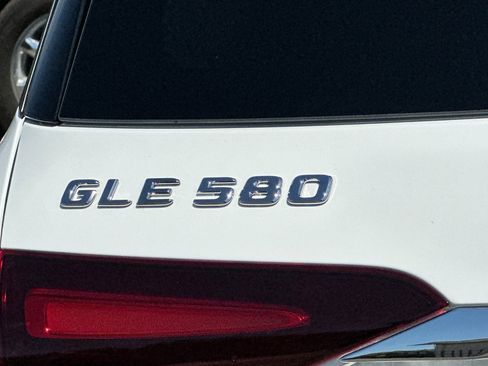 New 2026 Mercedes-Benz GLE 580 4MATIC image 27