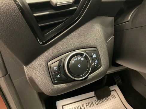Used 2017 Ford Escape Titanium w/ Canadian Touring Package AWD/4WD image 18