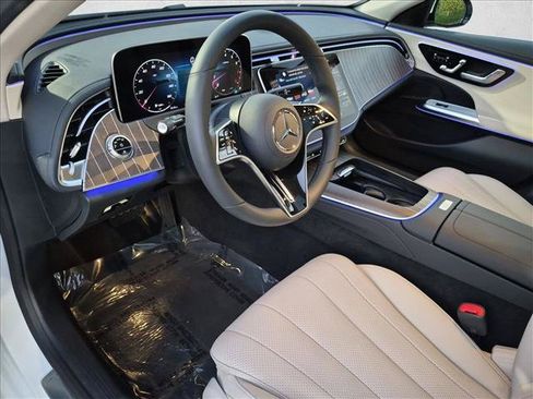 Used 2026 Mercedes-Benz E 350 Sedan image 10