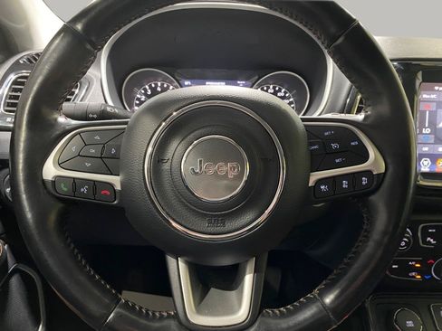 Used 2021 Jeep Compass Limited AWD/4WD image 10