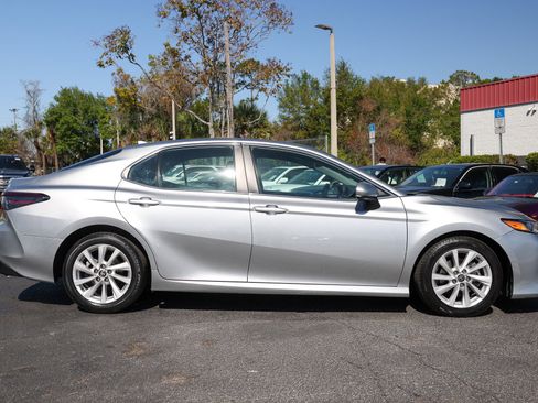 Used 2023 Toyota Camry LE FWD image 19