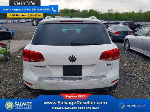 Used 2014 Volkswagen Touareg Sport AWD/4WD image 8