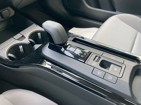New 2026 Toyota Prius LE FWD image 26
