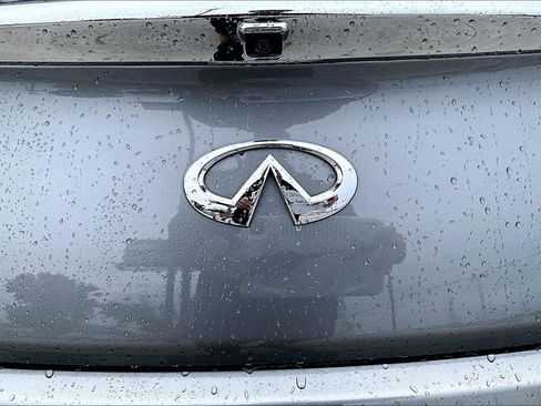 Used 2015 INFINITI Q60 Sport RWD image 5