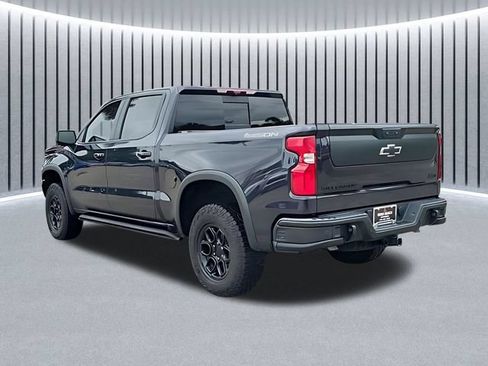 Used 2024 Chevrolet Silverado 1500 ZR2 w/ ZR2 Bison Edition AWD/4WD image 3