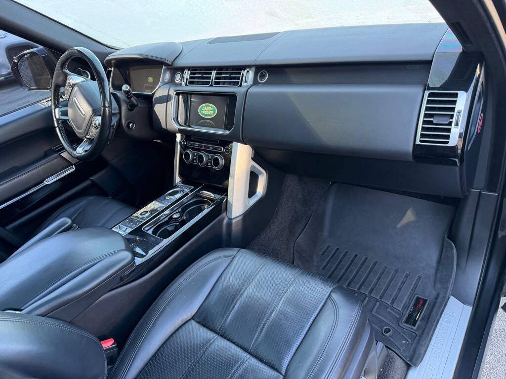 Used 2015 Land Rover Range Rover Supercharged AWD/4WD image 24