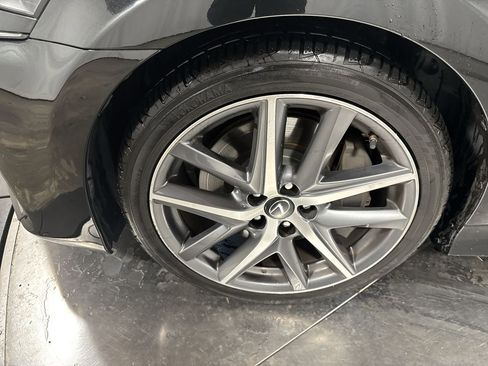 Used 2019 Lexus GS 350 F Sport image 2